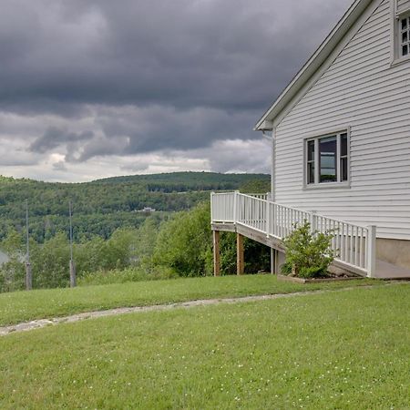 Lawrenceville Apartment With Deck Near Gaming Lands! Zewnętrze zdjęcie