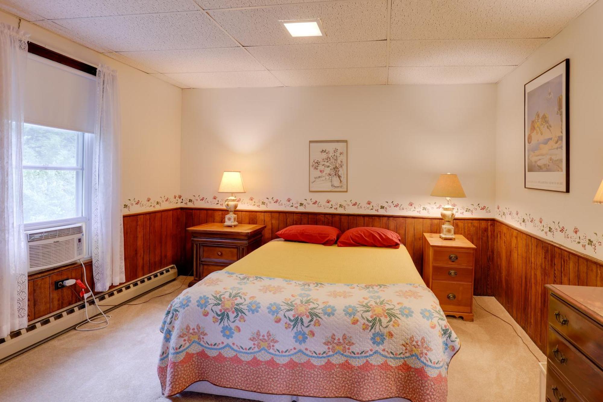 Lawrenceville Apartment With Deck Near Gaming Lands! Zewnętrze zdjęcie