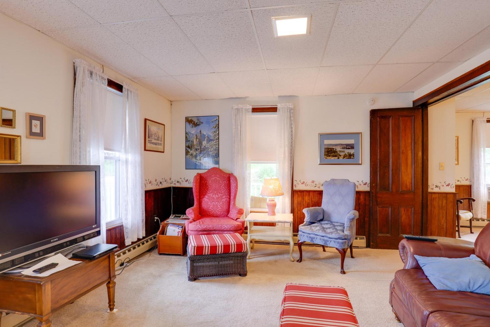 Lawrenceville Apartment With Deck Near Gaming Lands! Zewnętrze zdjęcie